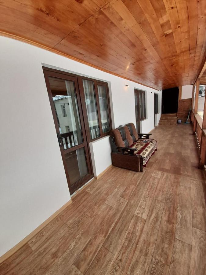 Jeiran Japaridze'S Guesthouse Местія Екстер'єр фото