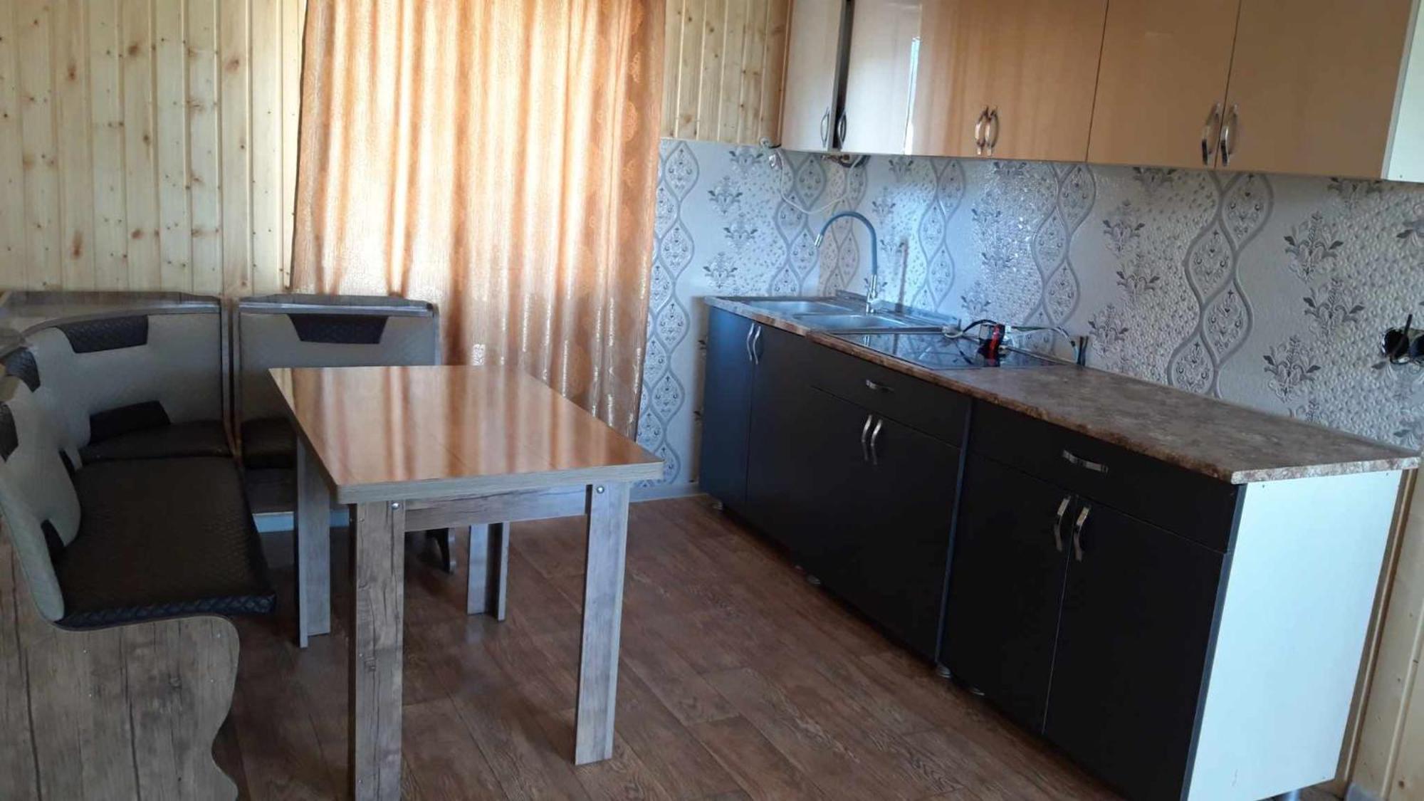 Jeiran Japaridze'S Guesthouse Местія Екстер'єр фото