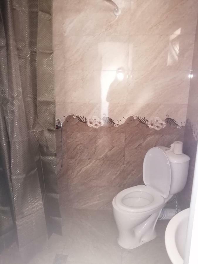 Jeiran Japaridze'S Guesthouse Местія Екстер'єр фото